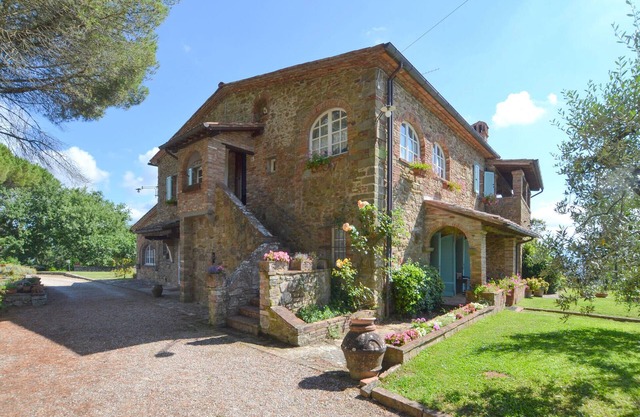 Beautiful home in Monte San Savino AR