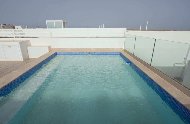 Beautiful Holiday Home with a Private Rooftop Pool