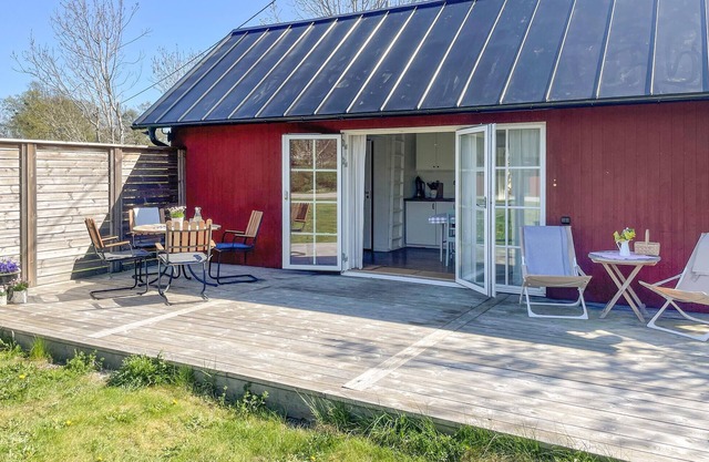 Beautiful home in Blidö with WiFi
