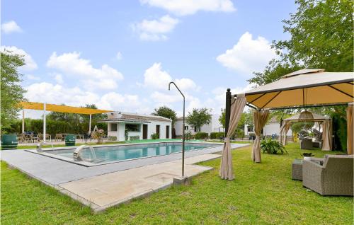 Beautiful Home In El Coronil With Wifi