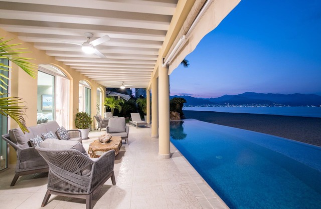 Beautiful house with the best location in marina Puerto Vallarta