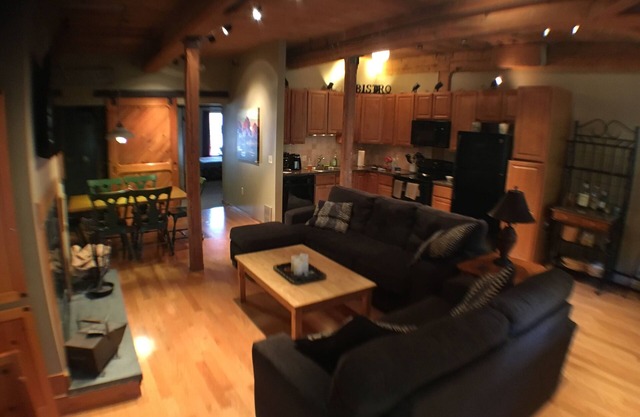 Beautiful Ludlow Mill Condo W/Free Shuttle To Okemo