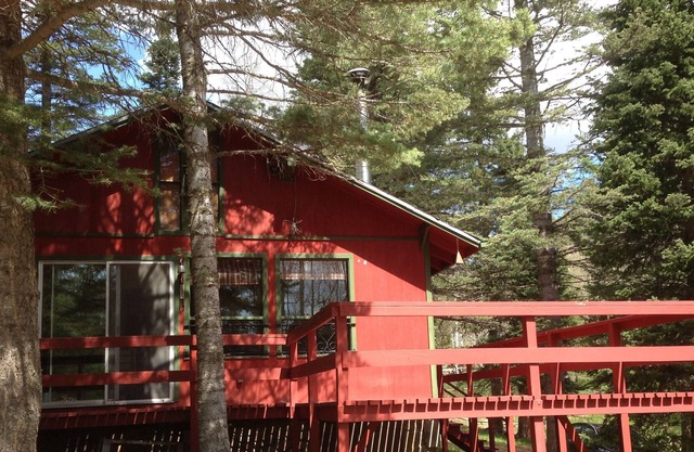 Beautiful Mountain Property Near San Isabel Lake Family-Friendly