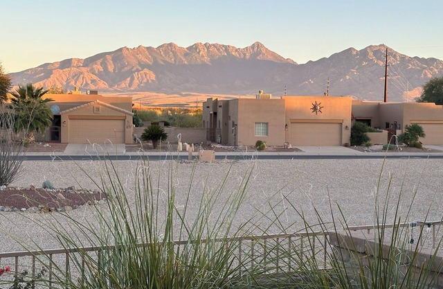 Beautiful Mountain Views with New Furniture in The Springs