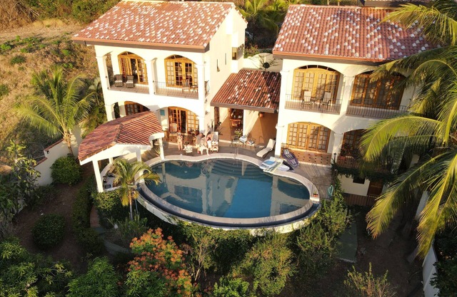 Beautiful Ocean View Luxury Villa just minutes from the Beach