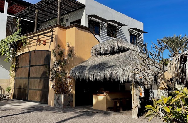 Beautiful one bedroom casita!
