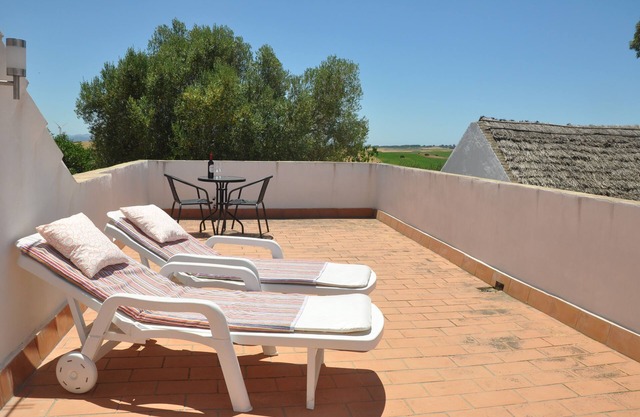 Beautiful one bedroom eco cottage in the Vejer countryside with lovely pool .