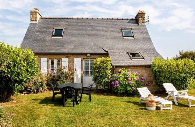 Beautiful private villa for 4 guests with WIFI, TV and pets allowed