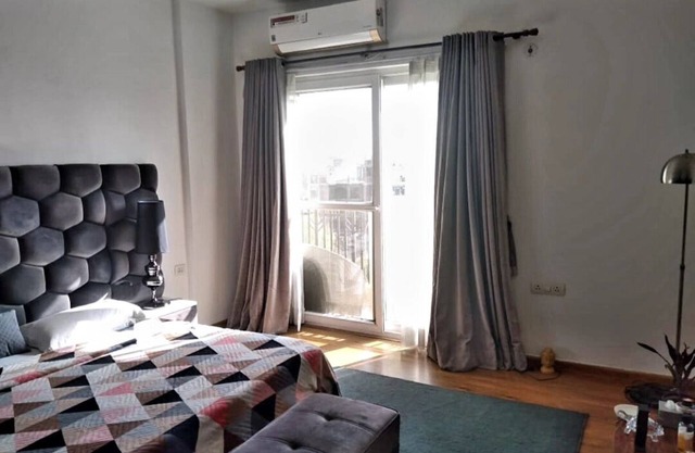 Beautiful Serviced apartment with garden and pool view
