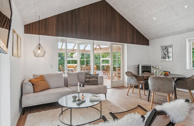 Beautiful vacation home in quiet surroundings near the Nissum Fjord.