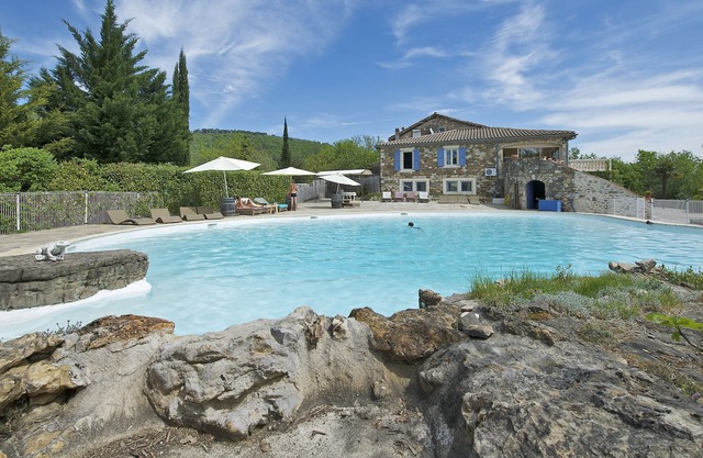 beautiful villa with 8 bedrooms and 22m pool 18m