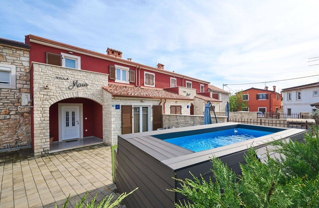 Beautiful villa for 6 people with private pool, A/C, WIFI, TV, terrace and pets allowed