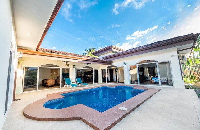 Beautiful villa in gated community with private pool and pickleball court