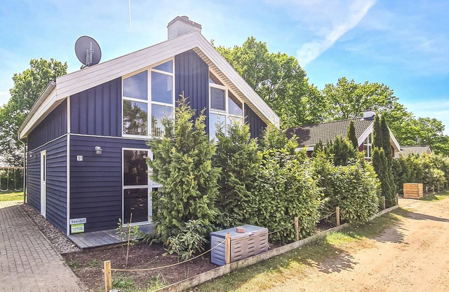 Beautiful wooden house with a view of Lake Dümmer.