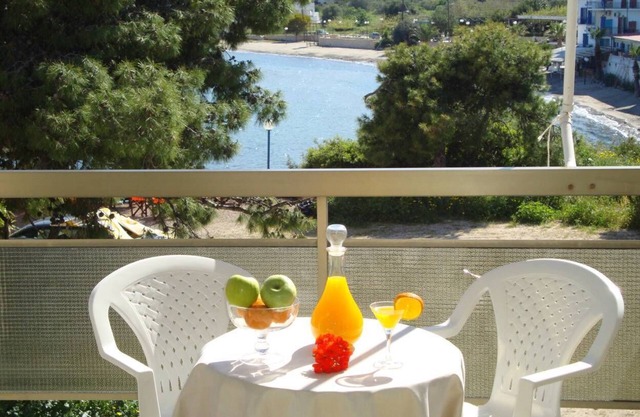 Bedroom two steps from Agia Marina beach