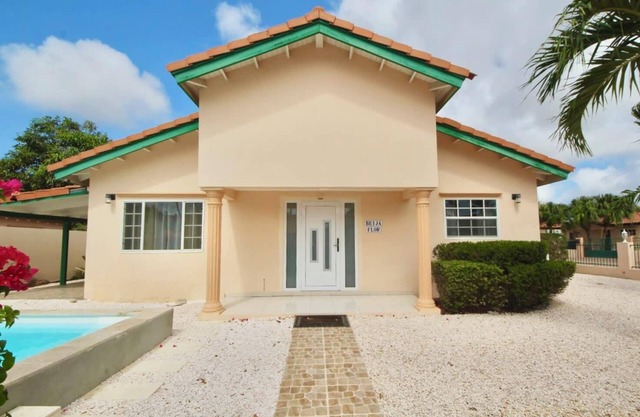 Beija Flor Entire home in Oranjestad, Aruba