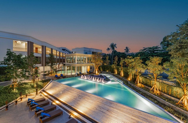 Bella Nara Phuket Naiyang Beach