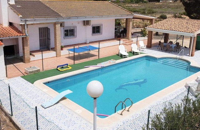 Belvilla by OYO Villa rural con piscina privada