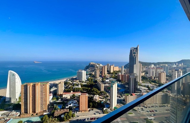 BENIDORM BEACH URBANISATION PONIENTE BENIDORM (N153)