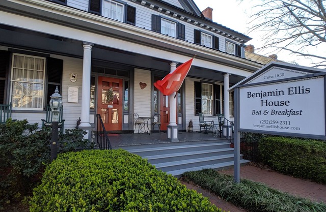 Benjamin Ellis House Bed & Breakfast