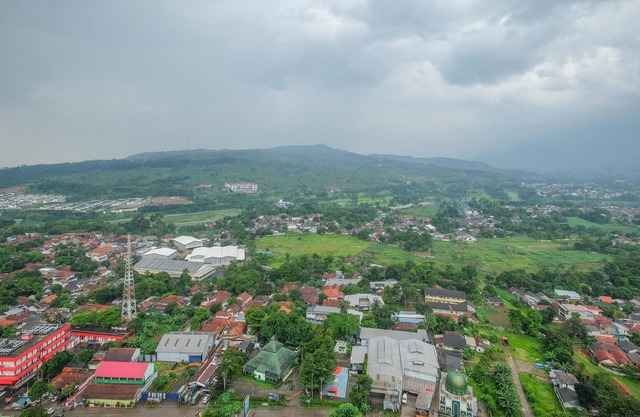 Best Deal Studio At Royal Sentul Park Apartment