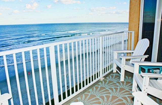 BEST VALUE -Bikers! Oceanfront Condo w/Pool Walk to Flagler Ave Shops,Dining