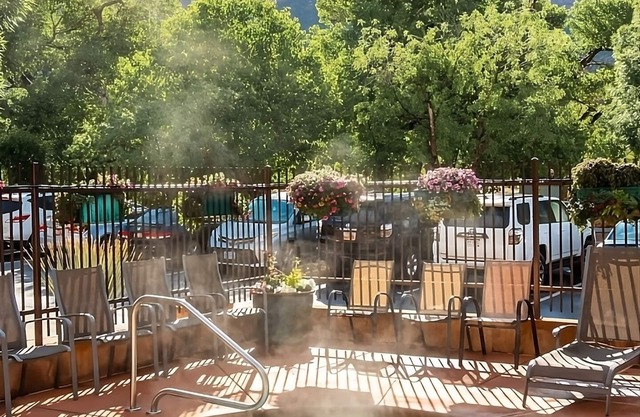 Best Value, Quality Stay! Near Zion Nature Center with Free Parking and Pool
