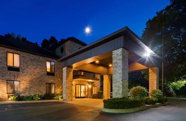 Best Western Plaza Hotel Saugatuck