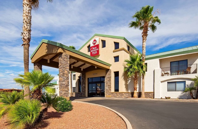 Best Western Plus King's Inn & Suites