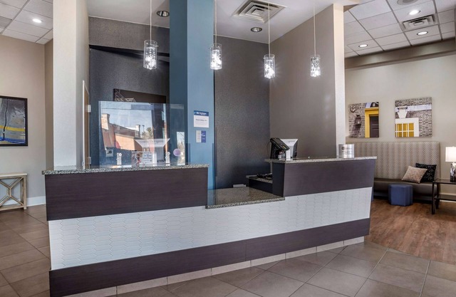 Best Western Plus Philadelphia Airport S. At Widener Univ.