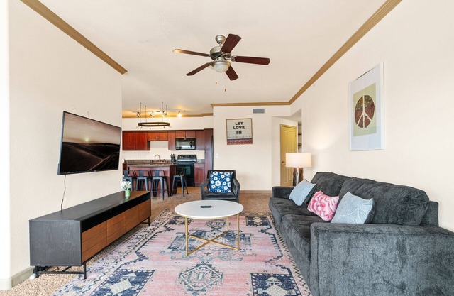 Big 2BD/2BA in Champion City Park 8353