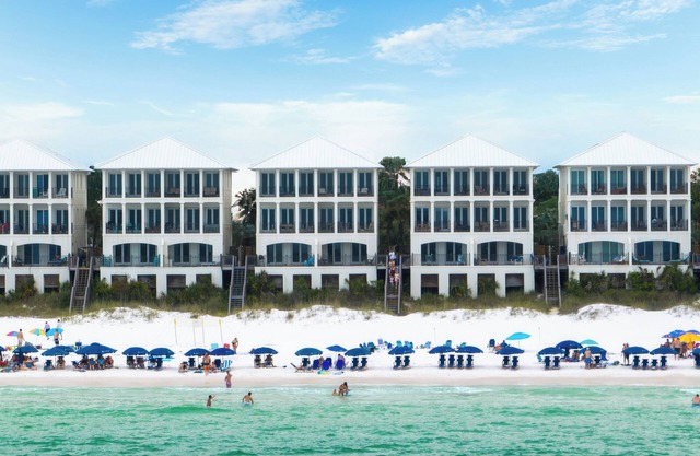 BIG SAVINGS Aug-Oct *On Private Beach*Heated Splash Pool*Elevator*Loaded!