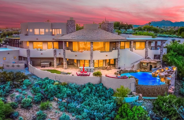 BIGGEST BEST MANSION In NE Scottsdale Area- VIEWS, Infinity Pool, MOVIE THEATER!