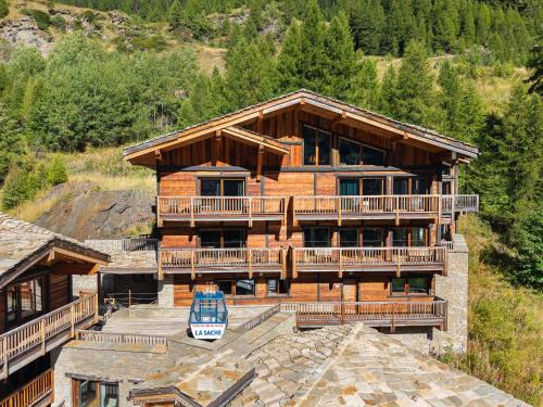 Black Diamond - Chalet Charlie