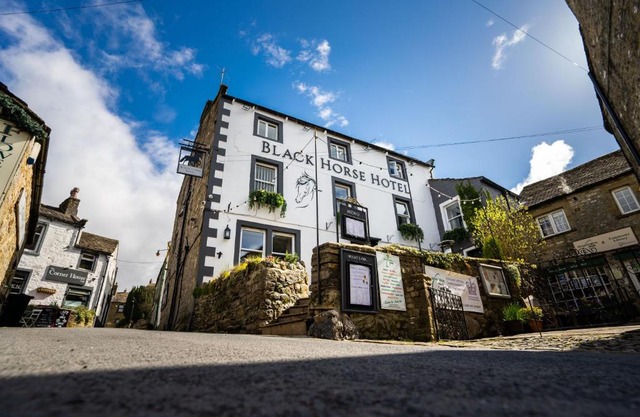 Black Horse Hotel