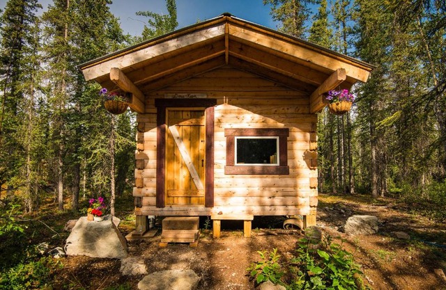 Blackburn Cabins - McCarthy, Alaska