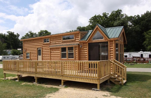 Blackhawk RV Campground Loft Cabin 11