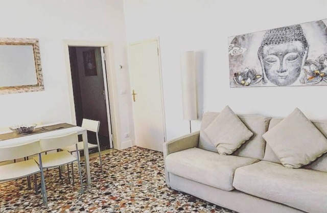 Blue Apartment, Second Floor