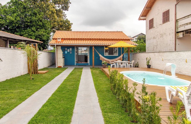 Blue House - Holiday Oasis with Private Pool