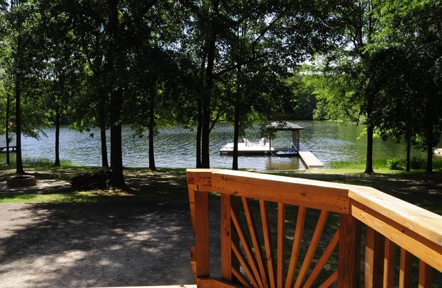 Blue Skies At Lake Anna, A Phenomenal Waterfront Retreat