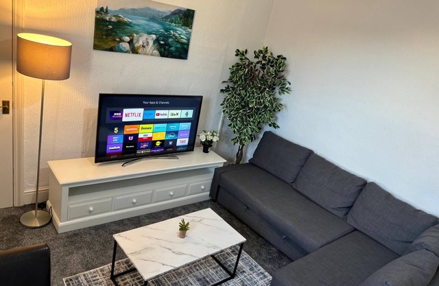 Blyth Central Seaside Apartment