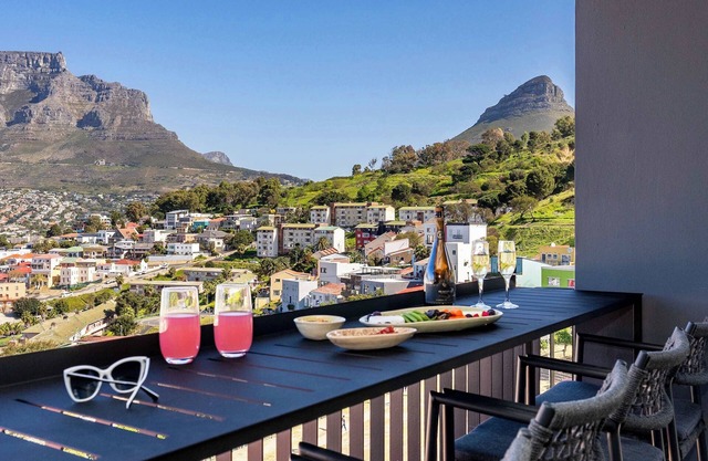 Bo-Kaap Retreat - Breathtaking Apt, Mountain Views