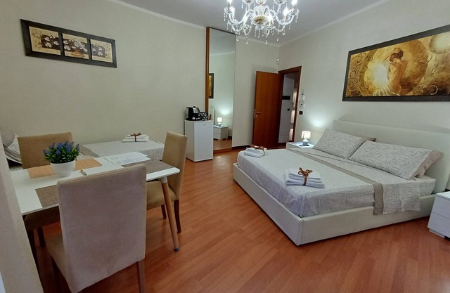 Boat Dreams, Deluxe Triple Room