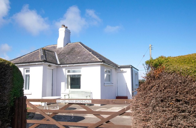 Bolams Lodge - Two Bedroom House, Sleeps 4