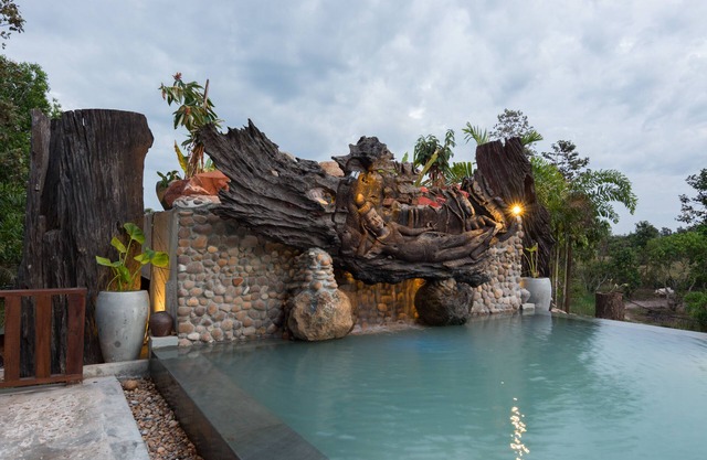Bong Thom Forest Lodge