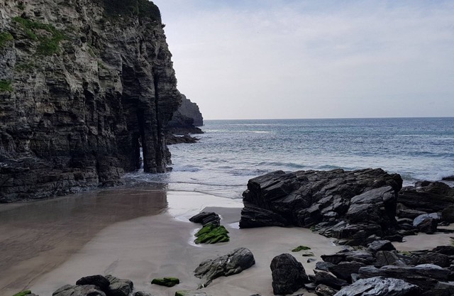 Bossiney Cove cottage
