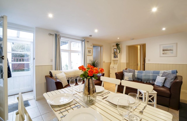 Bosuns Locker - A perfect holiday home in Port Isaac, sleeps 4+dogs