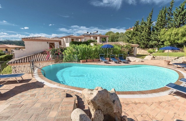 Bouganvillage Two-room apartment sleeps 4, WIFI, A.C