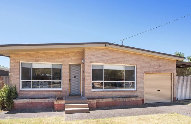 BOWERBIRD NEST - Beachside Family Getaway