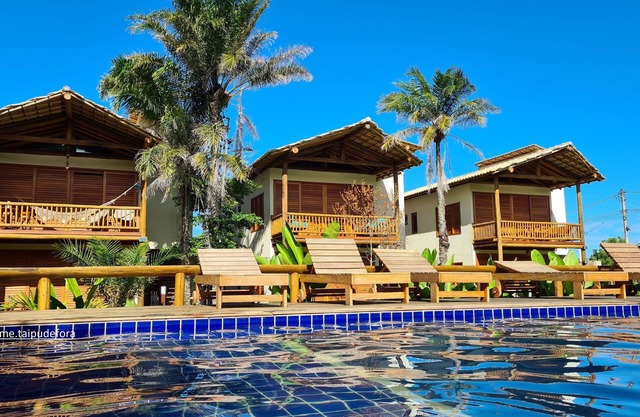 Brand new bungalow near Taipu de Fora beach, with swimming pool, jacuzzi and beautiful garden